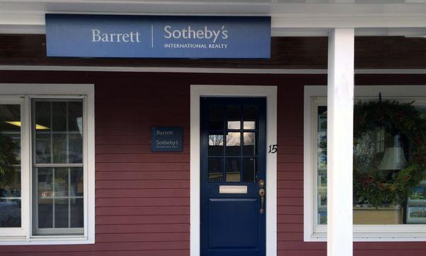 Barrett SIR, Carlisle, MA Front Door