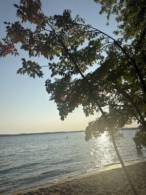 Peaceful escape....the water was crystal clear. Very clean beach. Vibes perfect.