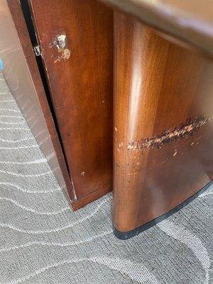 worn down furniture in the room