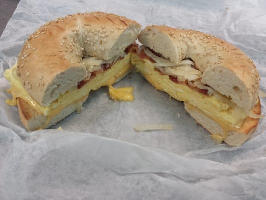 Bacon egg n cheese with onions 3.50$