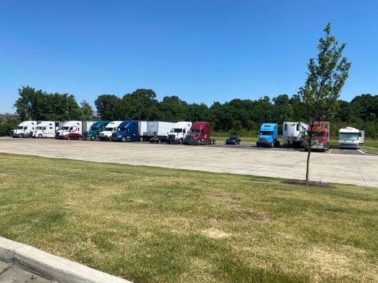 Parking is always full with either owner ops personal vehicle or employees. Also someone has been living in that rv for a year.