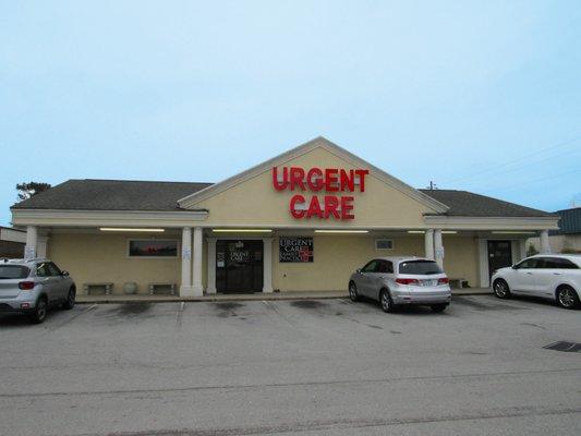 Our clinic's parking lot and entrance.