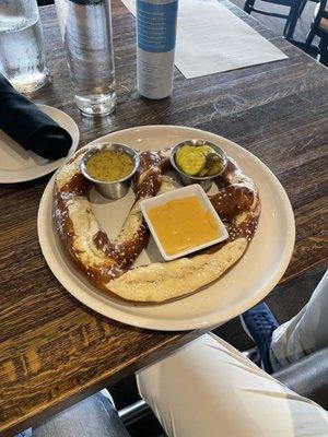 Pretzel Appetizer with Beer Cheese