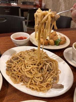 Beef Lo Mein