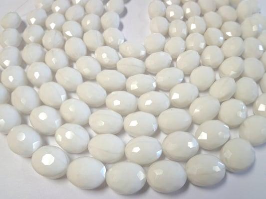 16x12m Oval Solid White Colored Shape Crystal