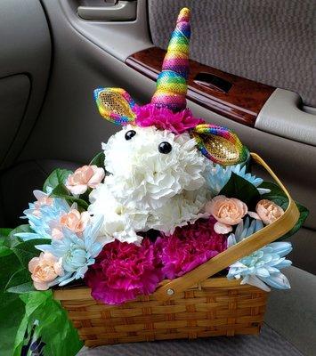 "Enchanting Unicorn" arrangement