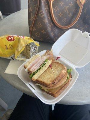 I ordered at cold club turkey sandwich & a bag of lays