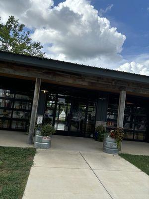 Entrance to Breeden's charming farm market