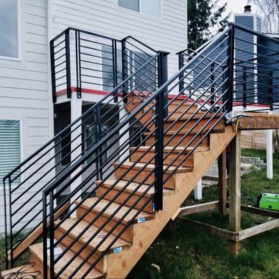 Exterior Horizontal Railing