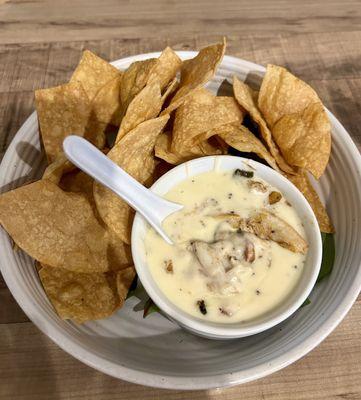 Crab Queso! OMG!