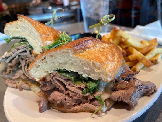 Prime rib dip