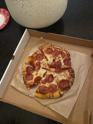 "LARGE" pizza for $17 that is the size of those $1.50 frozen meals. Pictures don't lie!