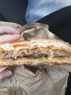 Plain cheeseburger