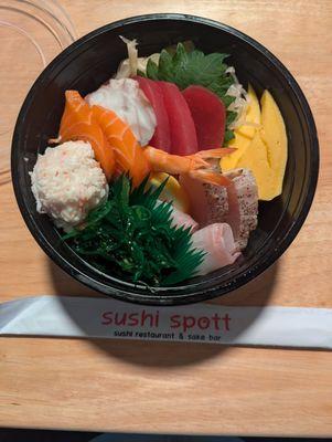 Chirashi bowl