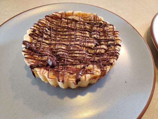 Pecan bourbon tart