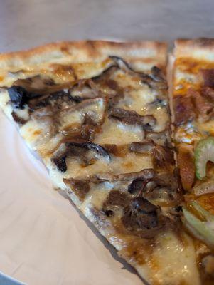 Mushroom and onion slice