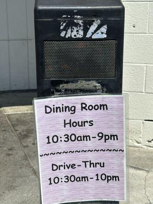 Dining Rm & Drive-Thru hrs as of 8/25/23