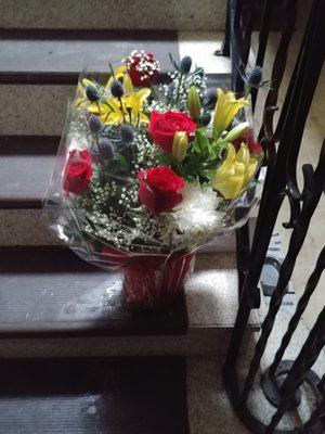 I was supposed to receive a dozen roses and this is what I received. Still a nice arrangement but missing 6 roses that were paid for.