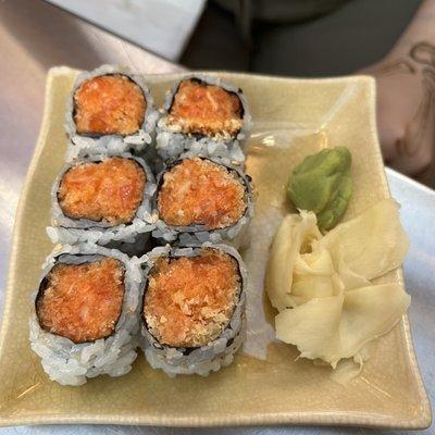 Spicy Salmon Roll