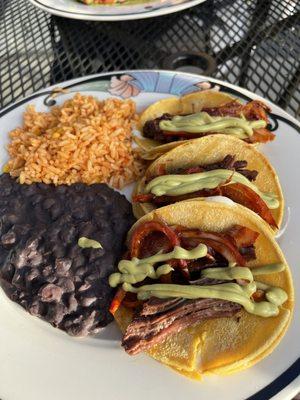 Tacos de carne