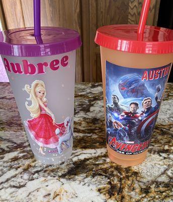 Color changing personalized cup