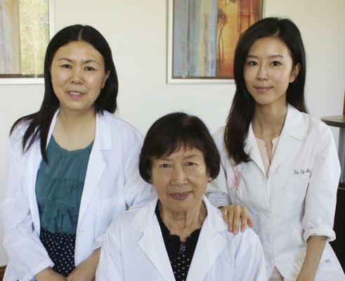 3 generation acupuncturist