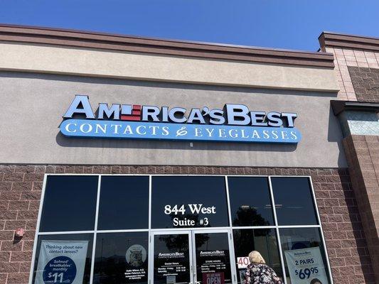 America's Best Contacts & Eyeglasses