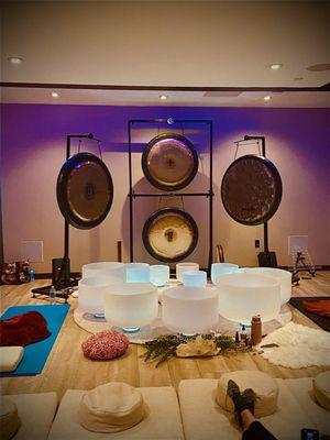 The Chakra Experience: A Sound + Energy Healing w/ Esoteric Acupunctur