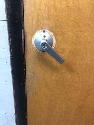 Broke bathroom door handle