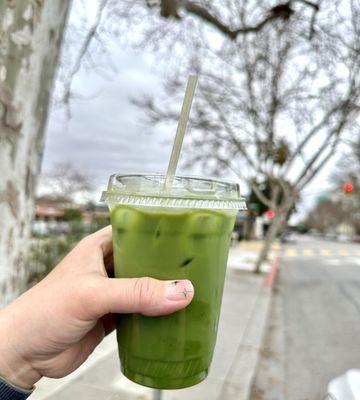 Iced Mango Matcha!