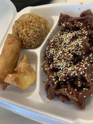 Sesame beef lunch combo