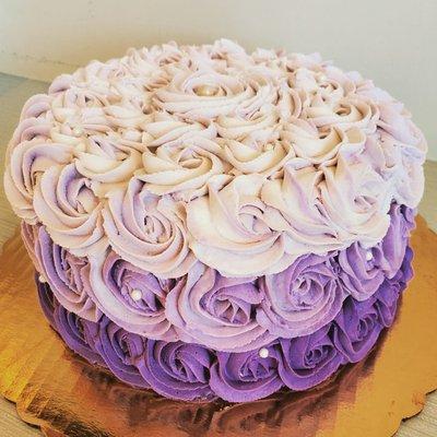 Custom cake design - Rosette