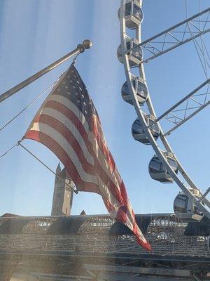 Flag, Ferris wheel