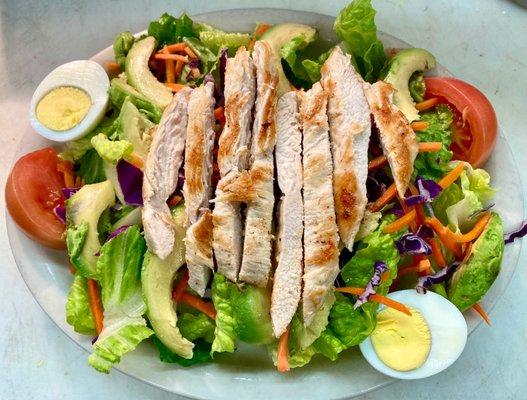 Grilled Chicken Breast Salad