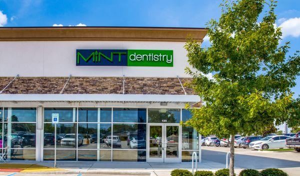 Mint Dentistry Fort Worth Horne exterior