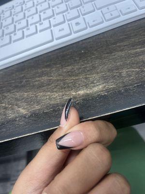 The sides of the nails are so ugly