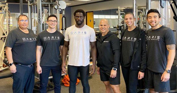 #2 Ranked UFC Middleweight Jared Cannonier and the ARIS Crew...Left to Right: Rigo, Jordan, Jared Al, Sharmarie, Harry