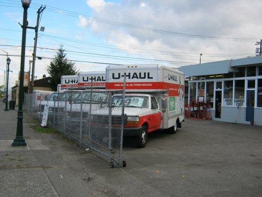 U-Haul Neighborhood Dealer