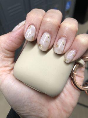 Stone nails with gold