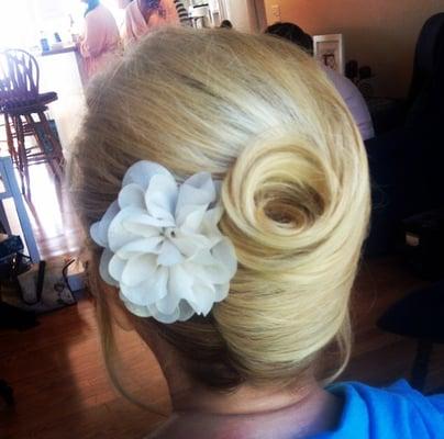 Classic up-do