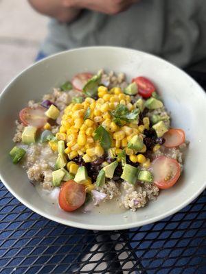 Quinoa bowl