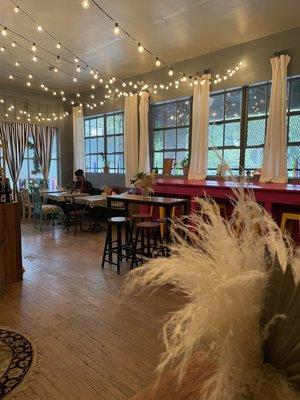 Inside, beautiful dried flowers on the tables.