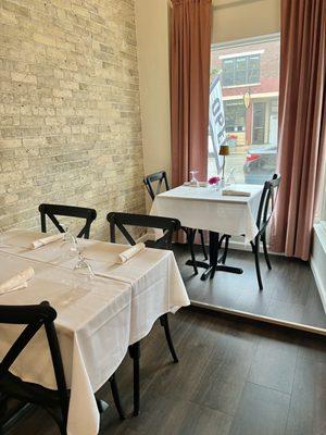 Simple and nice dining room