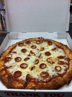 Large pepperoni pizza with grandé cheese included!!!