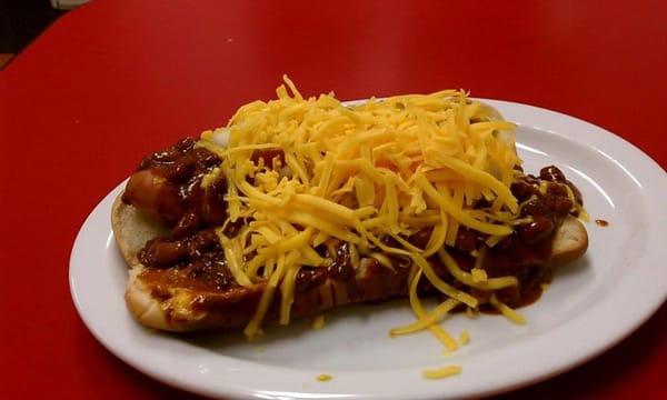 Get the chili cheese dog with everything. Mustard, relish, onions, & tomatoes. The best ever!