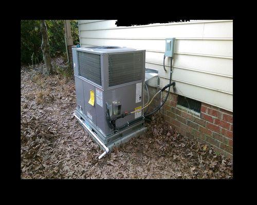 Residential air conditioning installation