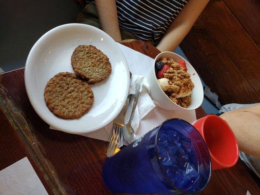 Acai bowl & side of sausage