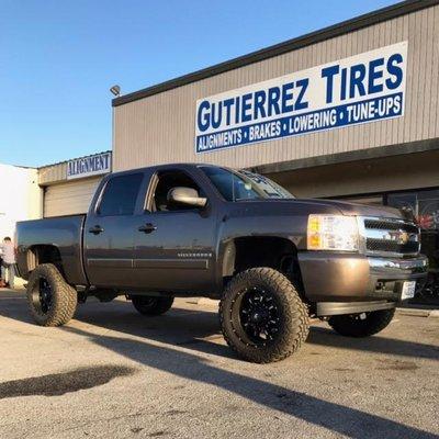 Done @ Gutierrez Tire 6" FTS Lift Kit 20x10 Fuel Wheels 33" Mud Tire