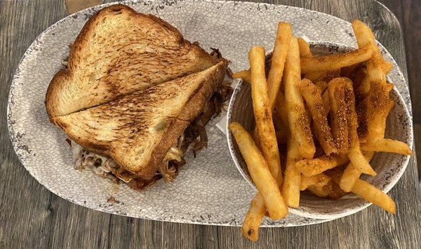 brisket sandwich and cajun fries