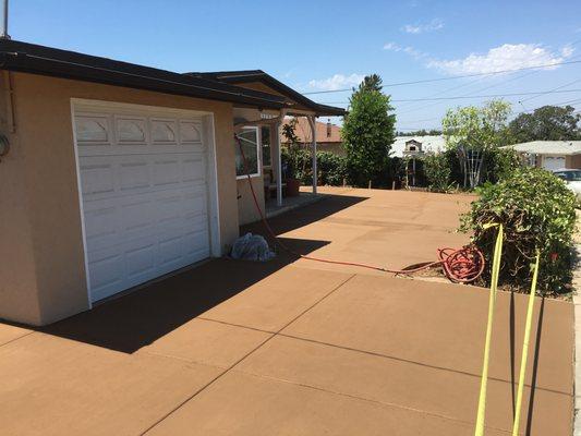 After:  New colored concrete driveway in Oak Park